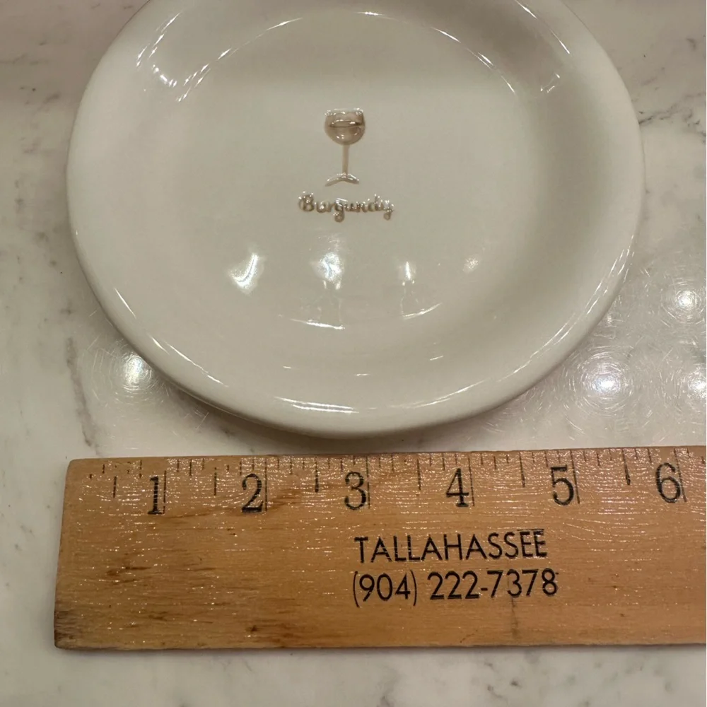 Williams Sonoma Wine Series Burgundy Canapé/Appetizer Replacement Plate‎ 6 1/4”